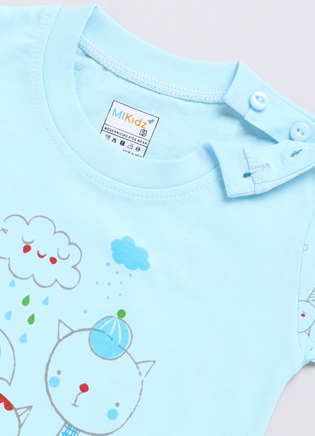 Mars Infiniti Baby Boys Pure Cotton Half Sleeve shoulder buttoned T-shirt & Shorts Set
